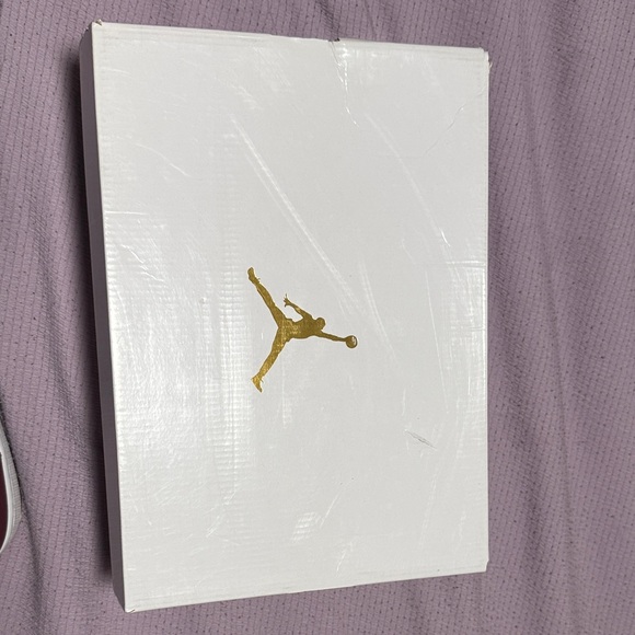 Women’s Air Jordan 1 Mid SE - Picture 10 of 13